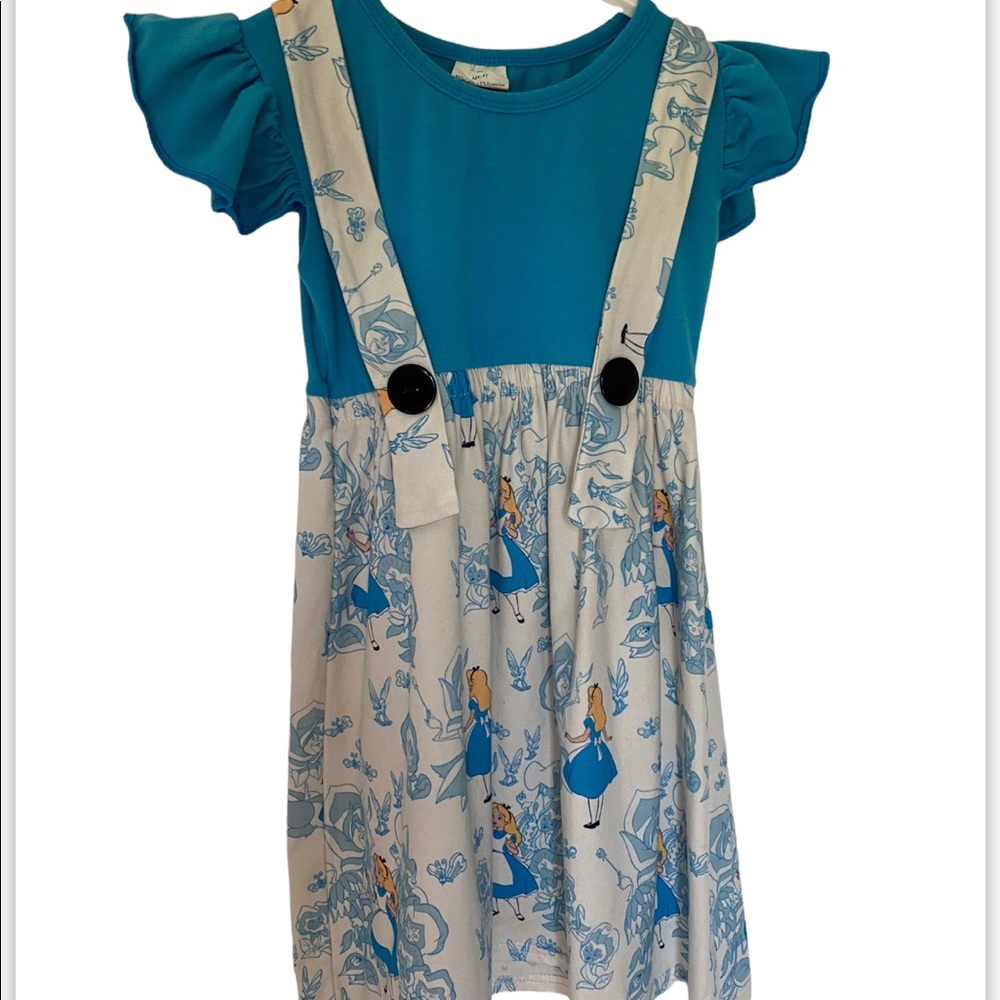 Alice in Wonderland dress